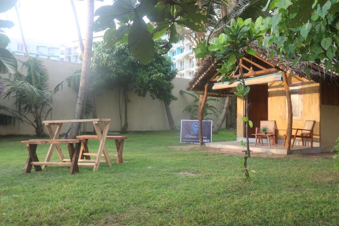 Beach Rip Rap Cabana And Guest Galle Exterior foto